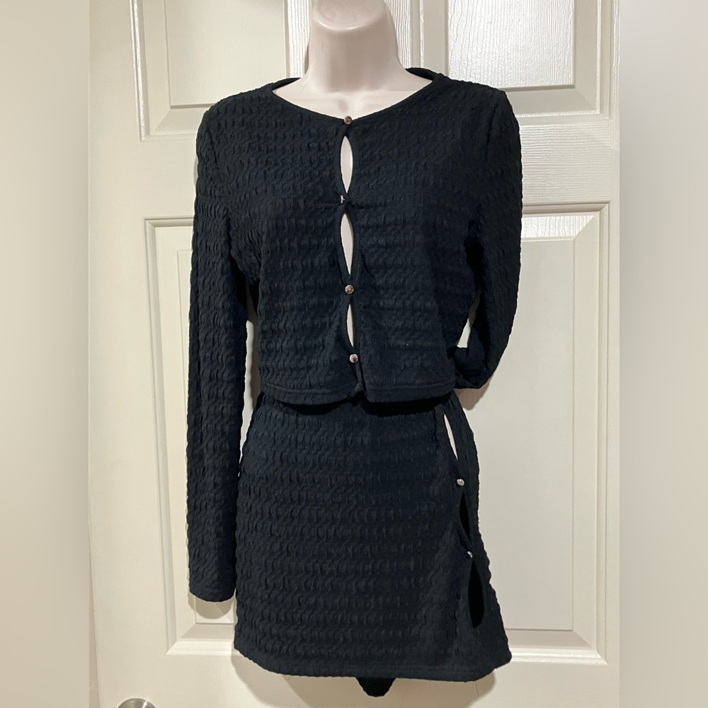 Shein woman medium US size 6 2 pc top with skirt set